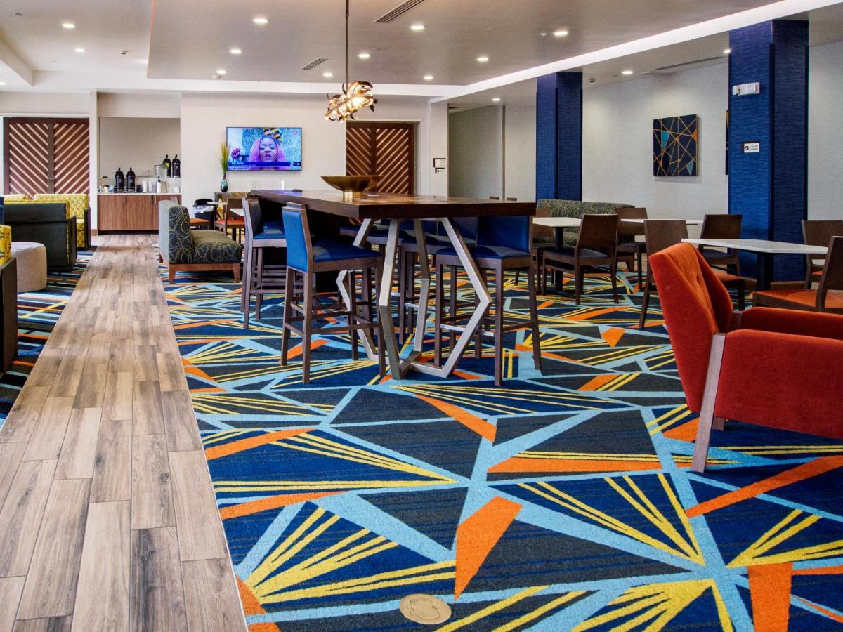 La Quinta By Wyndham Oklahoma City Airport Экстерьер фото
