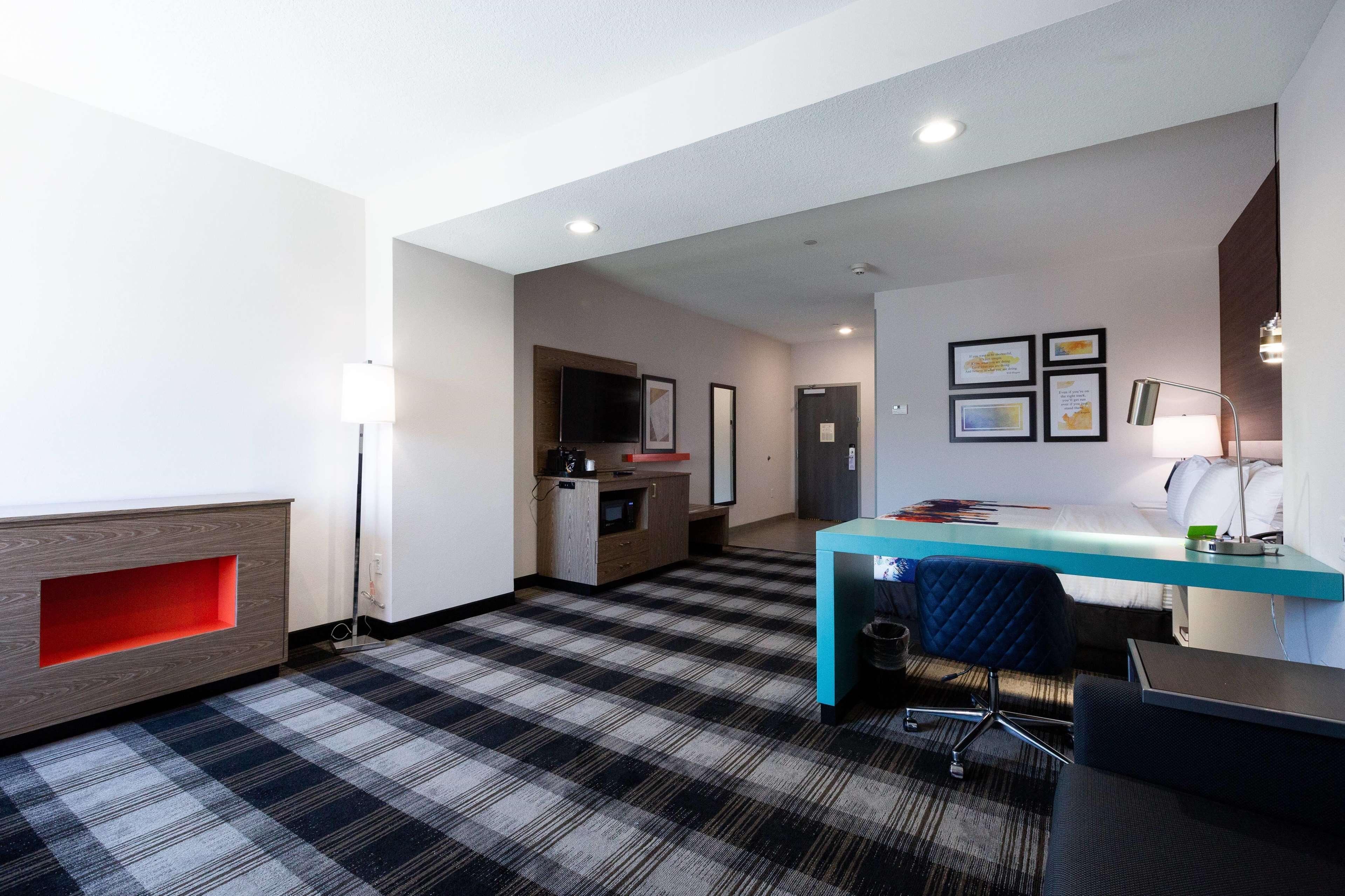 La Quinta By Wyndham Oklahoma City Airport Экстерьер фото